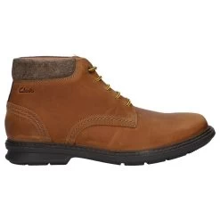 26160063 Halswell Hi Boots