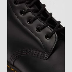 Dr. Martens 101 6-Eye YS Smooth Boots -Fashionable Men's Shoe Store dr martens 101 6 eye ys smooth boots 6