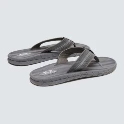 Oakley Pier Ellipse Flip Flops -Fashionable Men's Shoe Store oakley pier ellipse flip flops 5